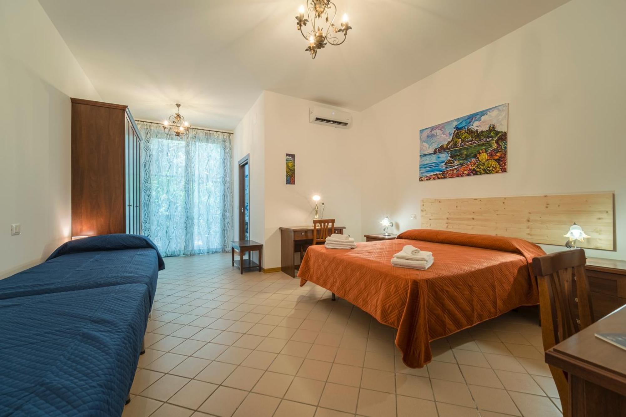 Il Vivaio Bed And Breakfast Santa Teresa Di Riva Exterior foto